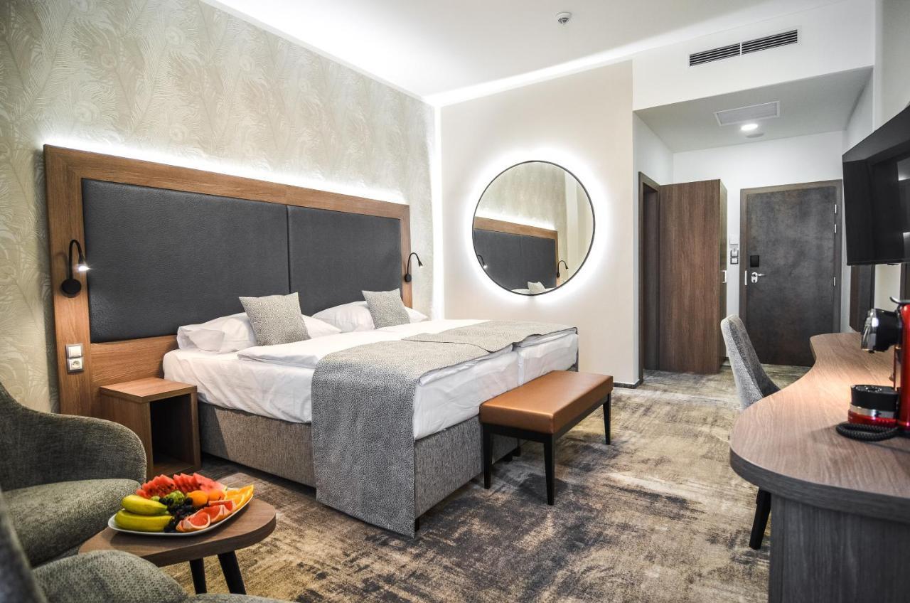 Hotel Galant Mikulov Dış mekan fotoğraf
