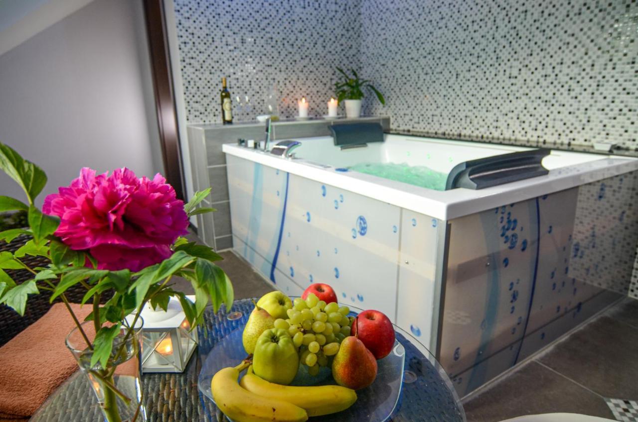Hotel Galant Mikulov Dış mekan fotoğraf