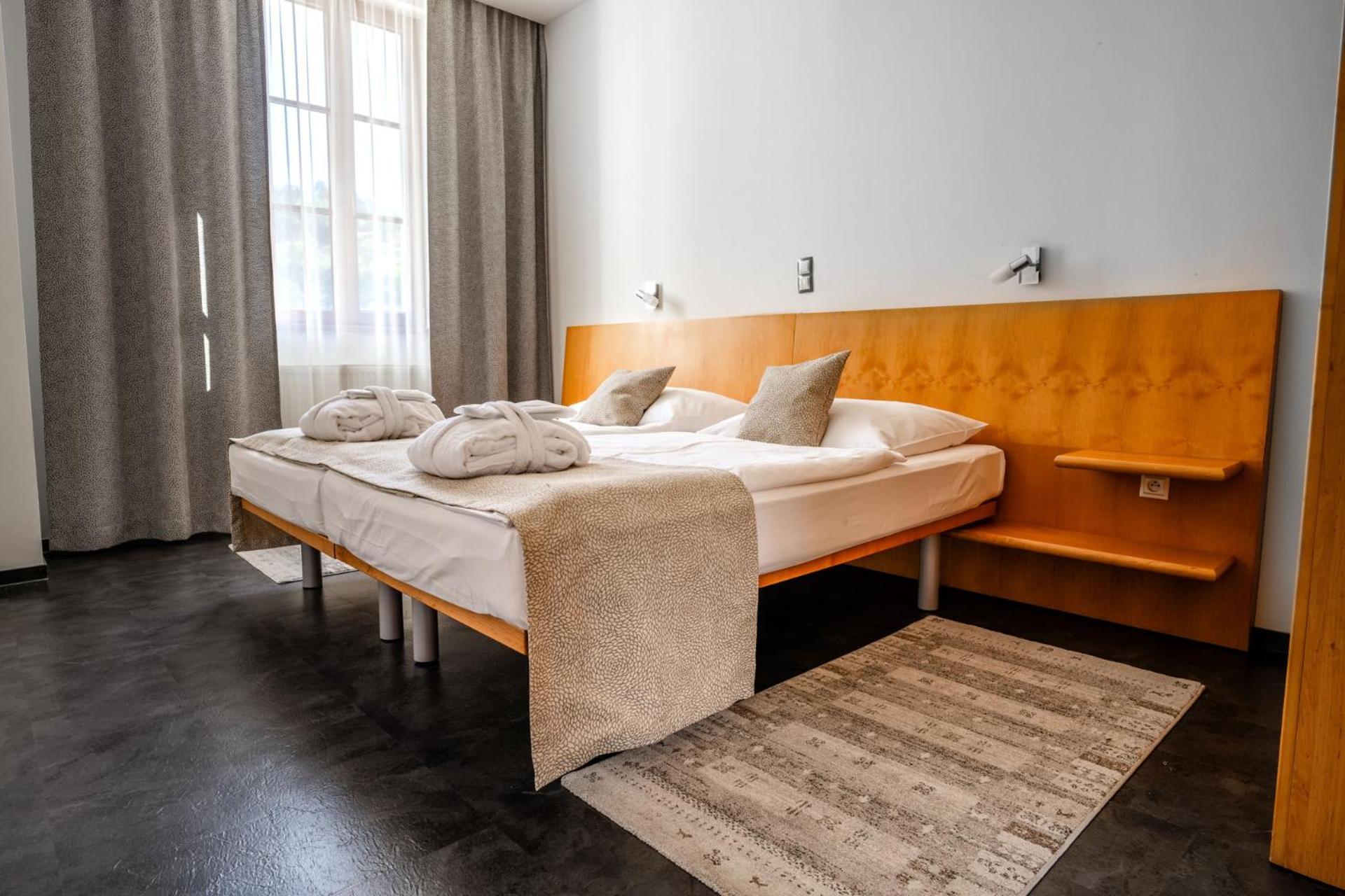 Hotel Galant Mikulov Dış mekan fotoğraf