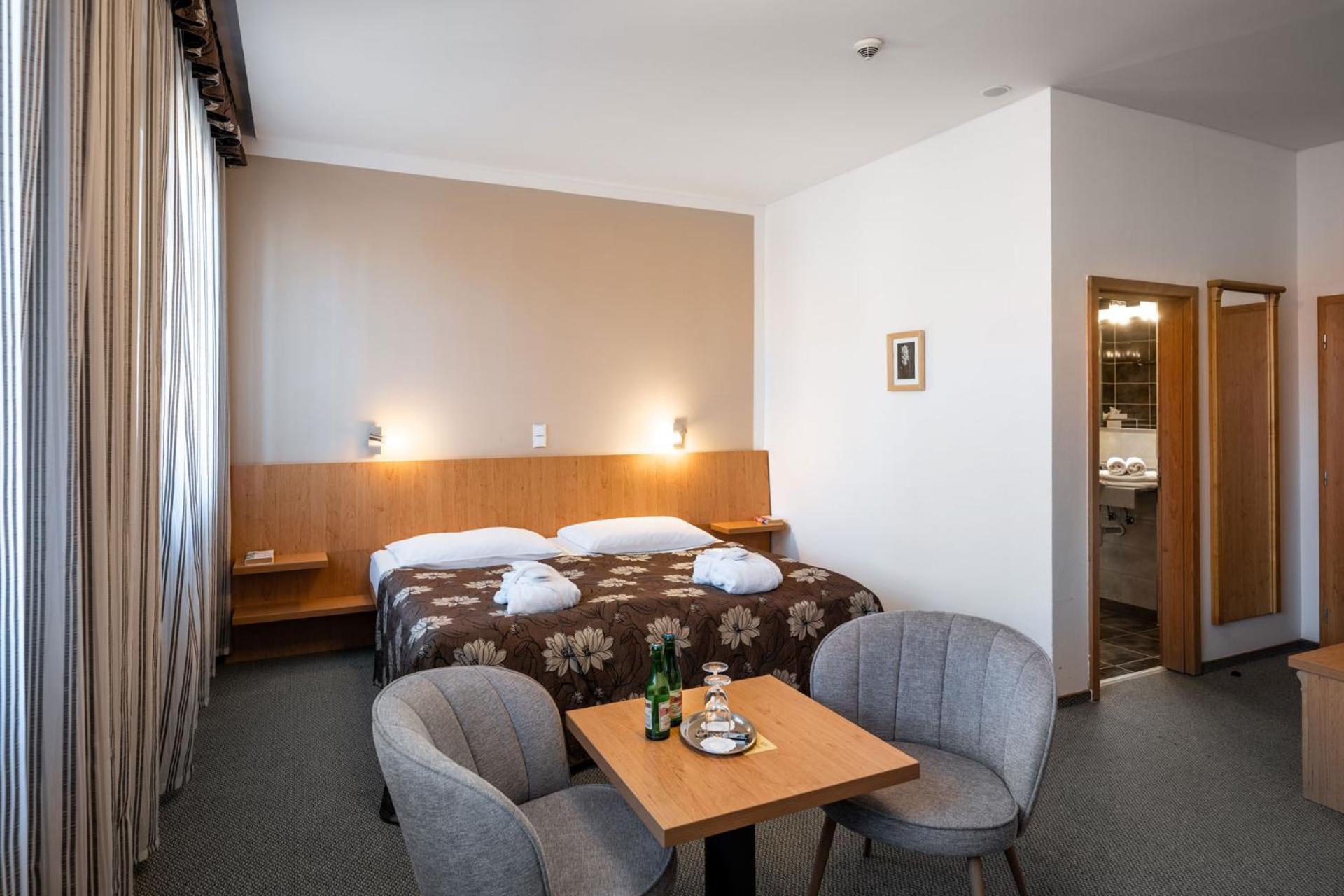 Hotel Galant Mikulov Dış mekan fotoğraf